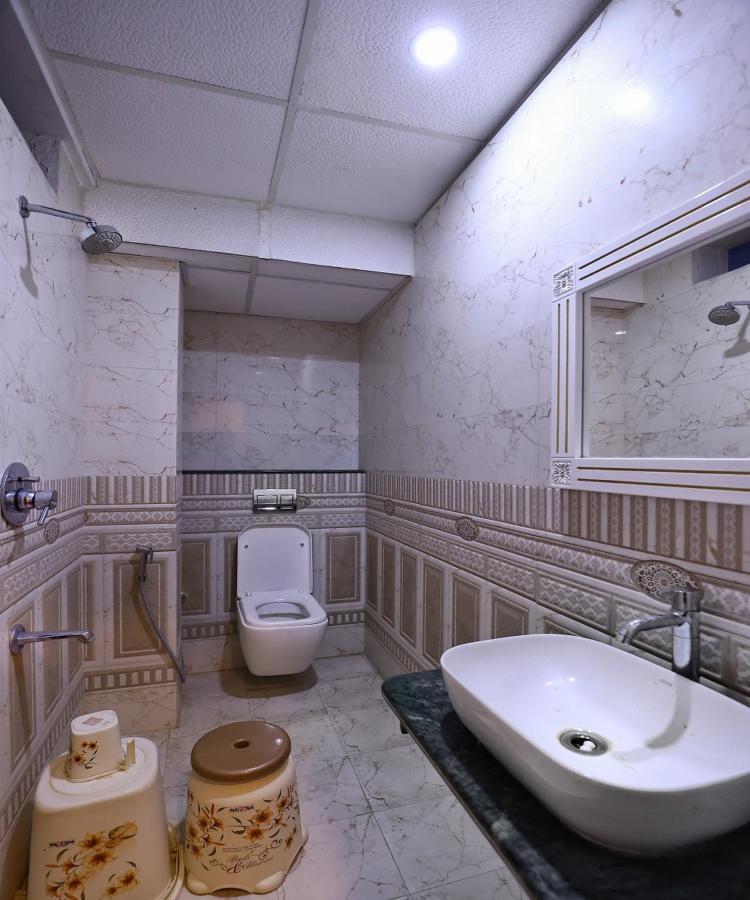 Hotel City Meridian 벵갈루루 외부 사진